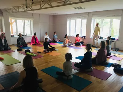 Szkoła Jogi "Shanti"
